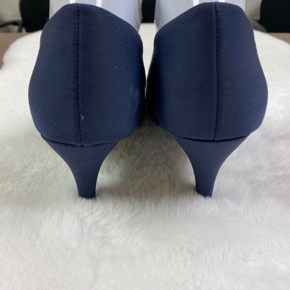 Bandolino Navy Mylah Peep Toe Satin Feel Heels, size‎ 8.5 M - Picture 9 of 12